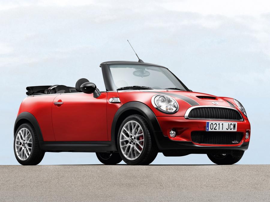  Mini Cooper JCW Cabrio 2009 года  (фото 31 из 40)